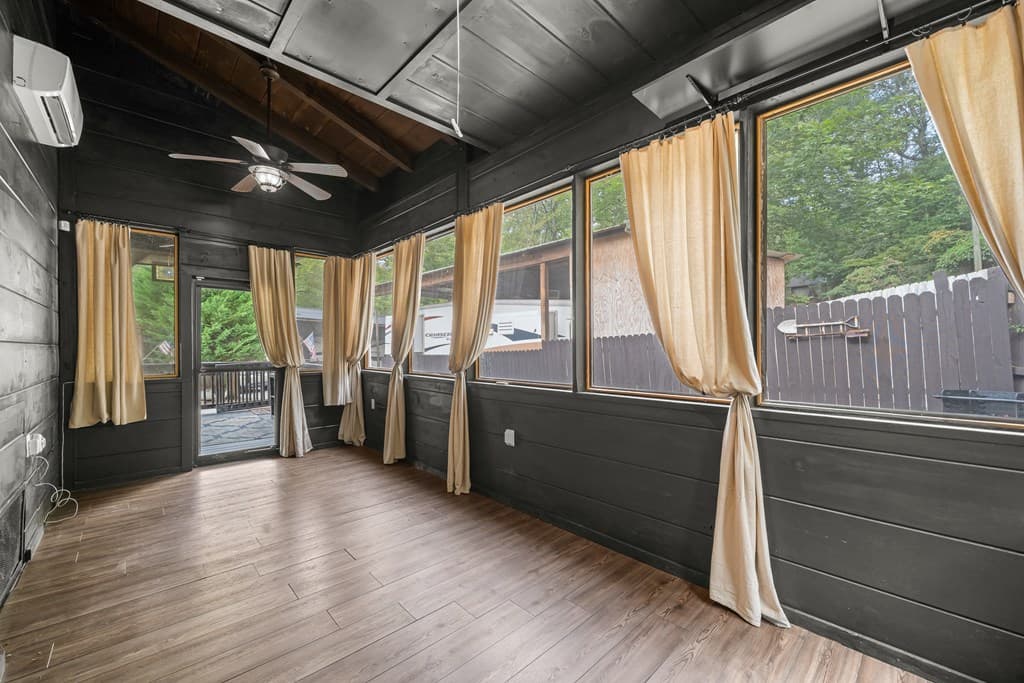 54 First Street, Ellijay GA 30540 - Photo