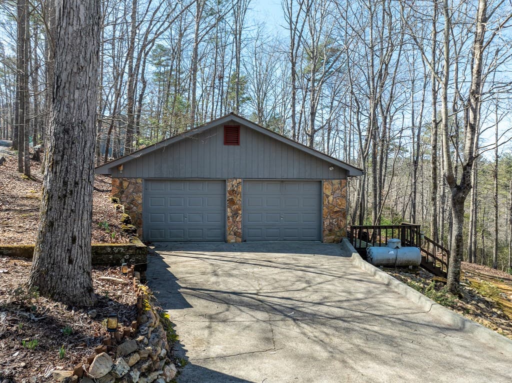 193 Alm Lane, Ellijay GA 30540 - Photo