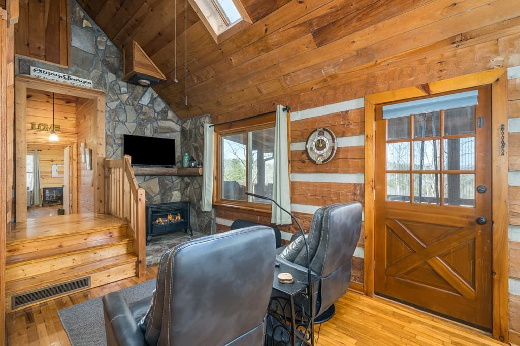 193 Alm Lane, Ellijay GA 30540 - Photo