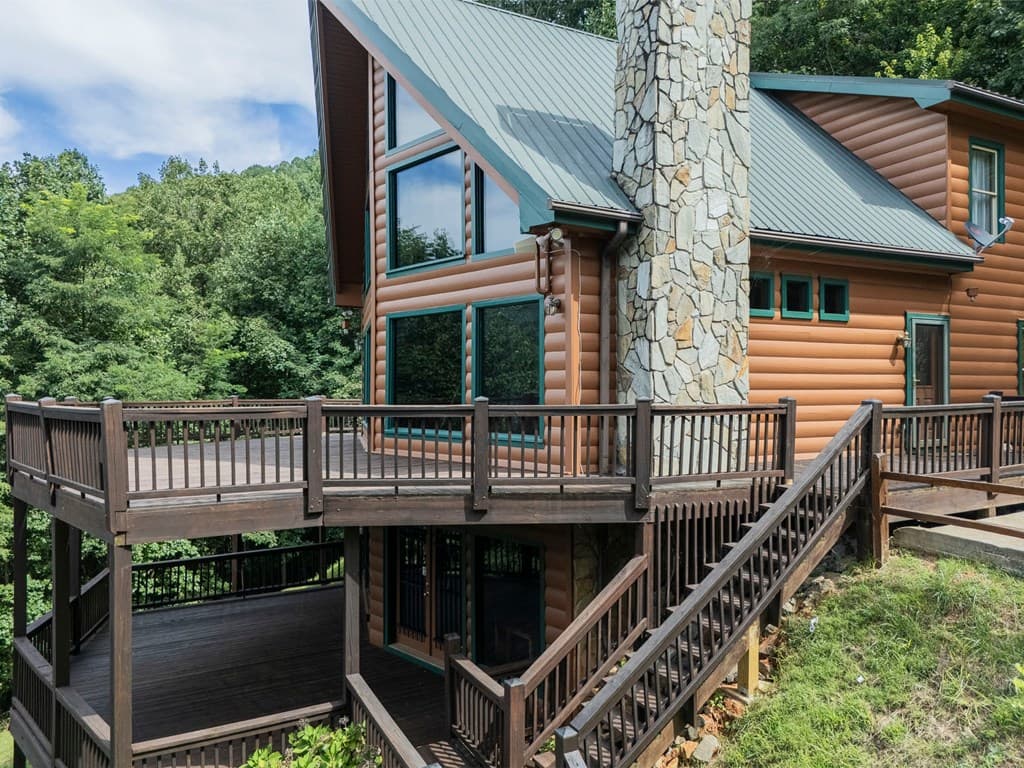 71 S Hidden Valley Drive, Ellijay GA 30536 - Photo