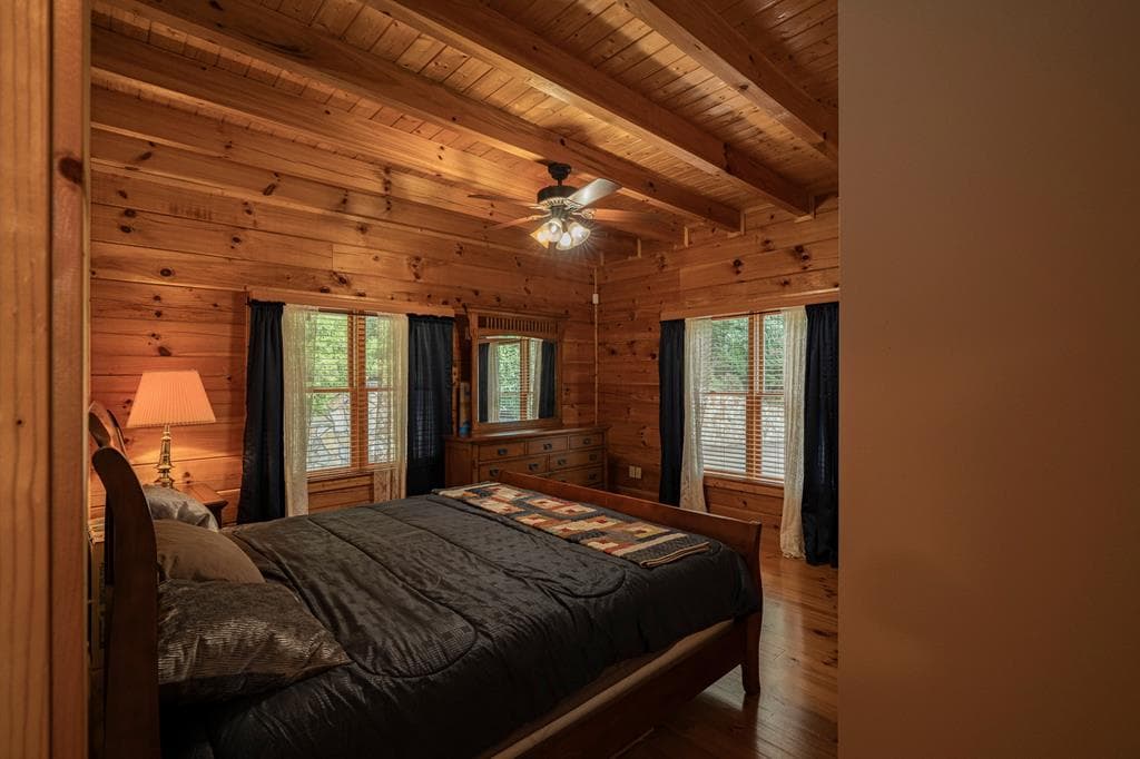 71 S Hidden Valley Drive, Ellijay GA 30536 - Photo