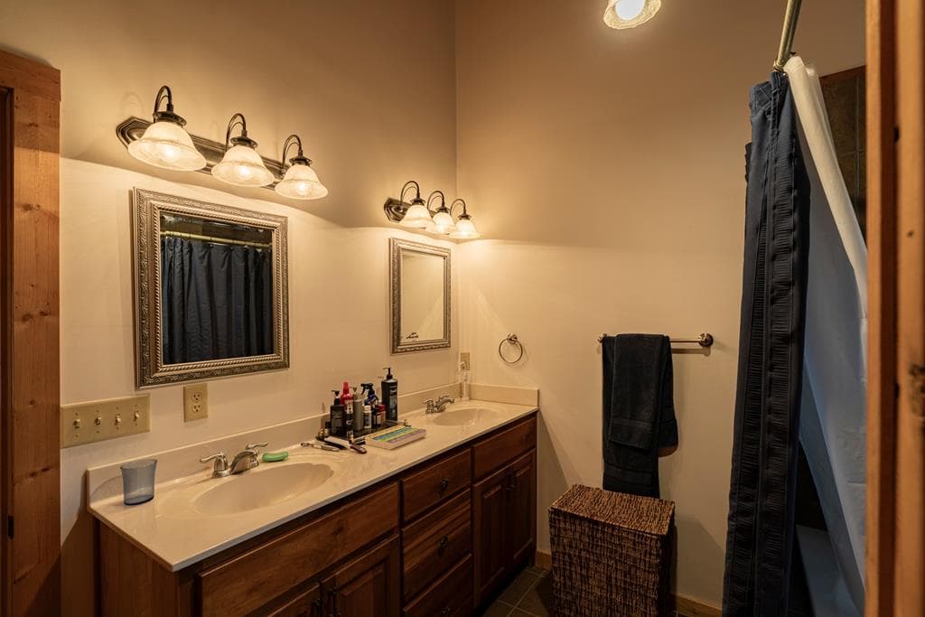 71 S Hidden Valley Drive, Ellijay GA 30536 - Photo