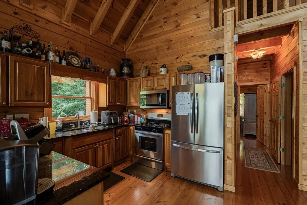71 S Hidden Valley Drive, Ellijay GA 30536 - Photo