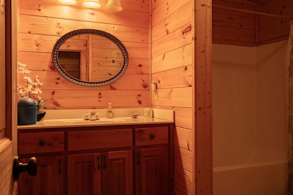 71 S Hidden Valley Drive, Ellijay GA 30536 - Photo