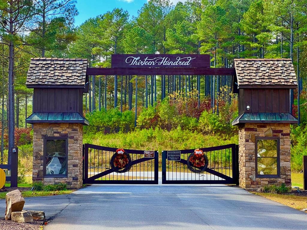 000 Deyton Drive, Blairsville GA 30512 - Photo