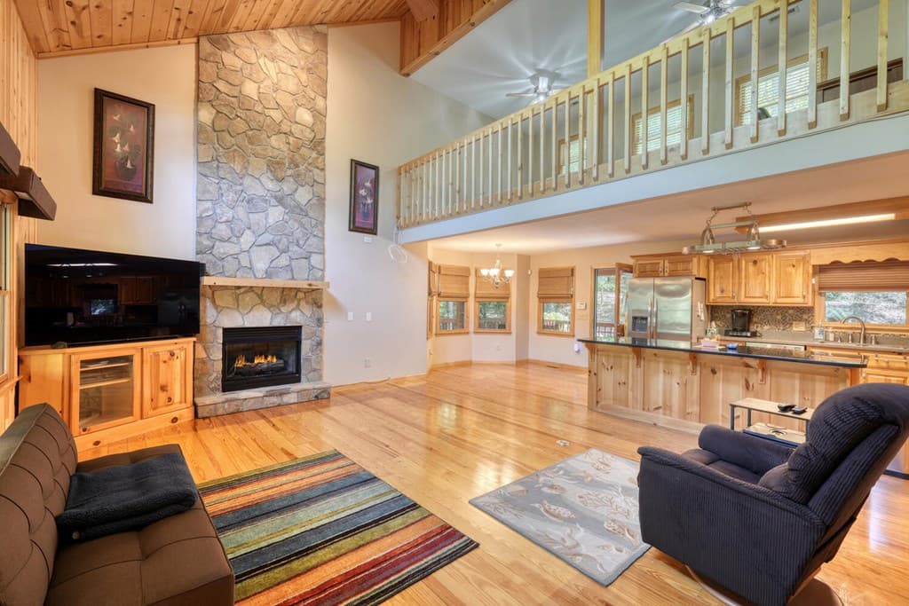 330 Coosa Run, Blairsville GA 30512 - Photo