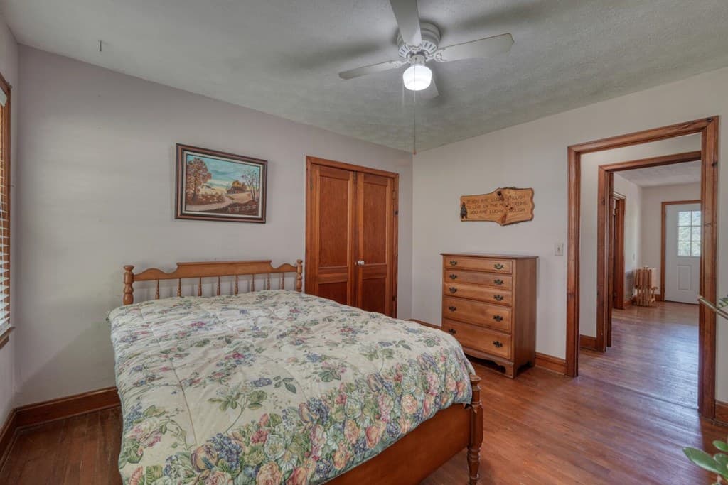729 Collins Road, Blairsville GA 30512 - Photo