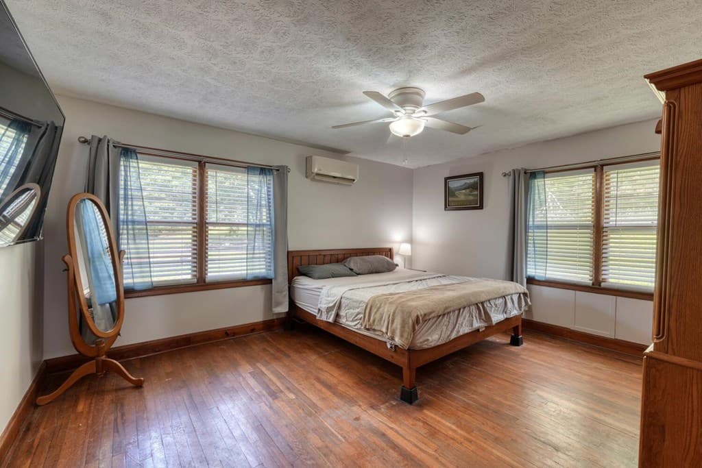 729 Collins Road, Blairsville GA 30512 - Photo