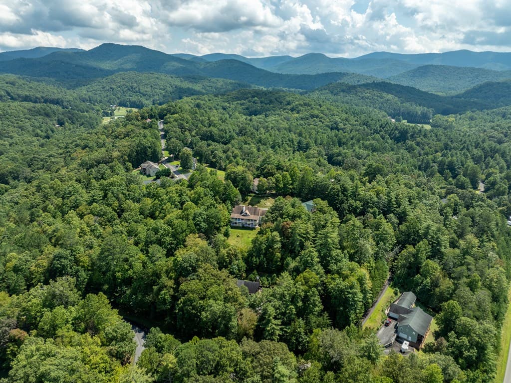 77 Souther Mill Overlook, Blairsville GA 30512 - Photo