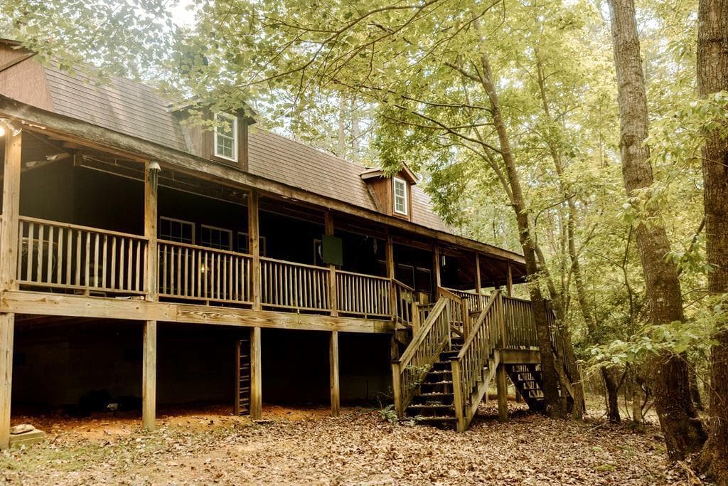 837 River Forest Run, Cleveland GA 30528 - Primary photo