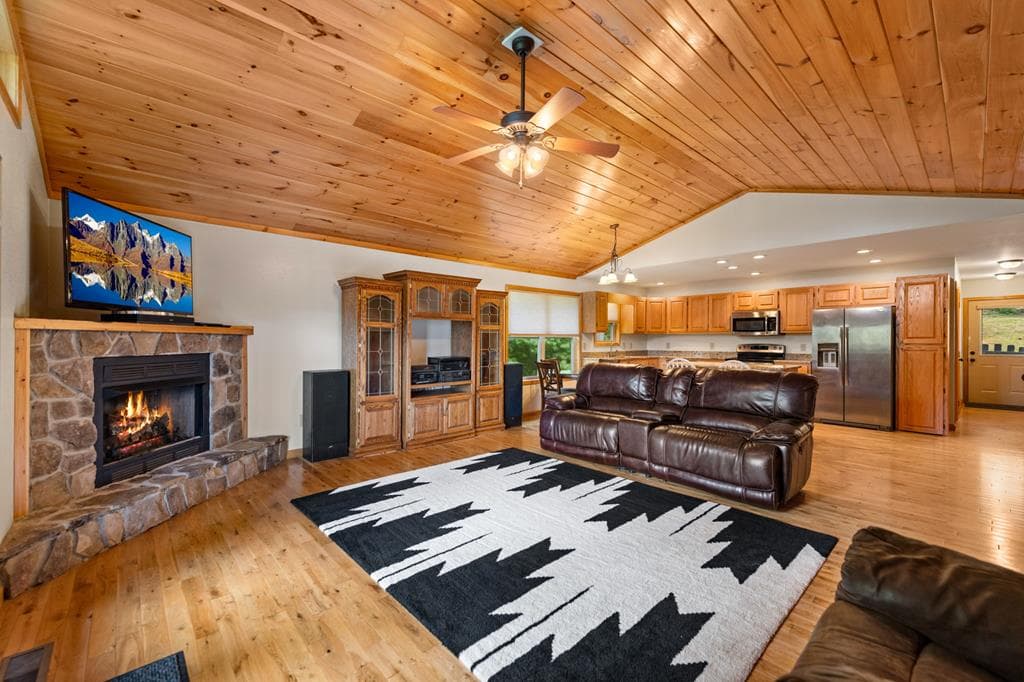 162 Beaver Ridge, Blairsville GA 30512 - Photo