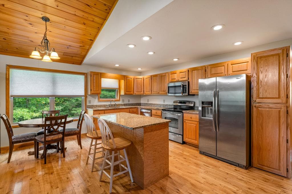 162 Beaver Ridge, Blairsville GA 30512 - Photo