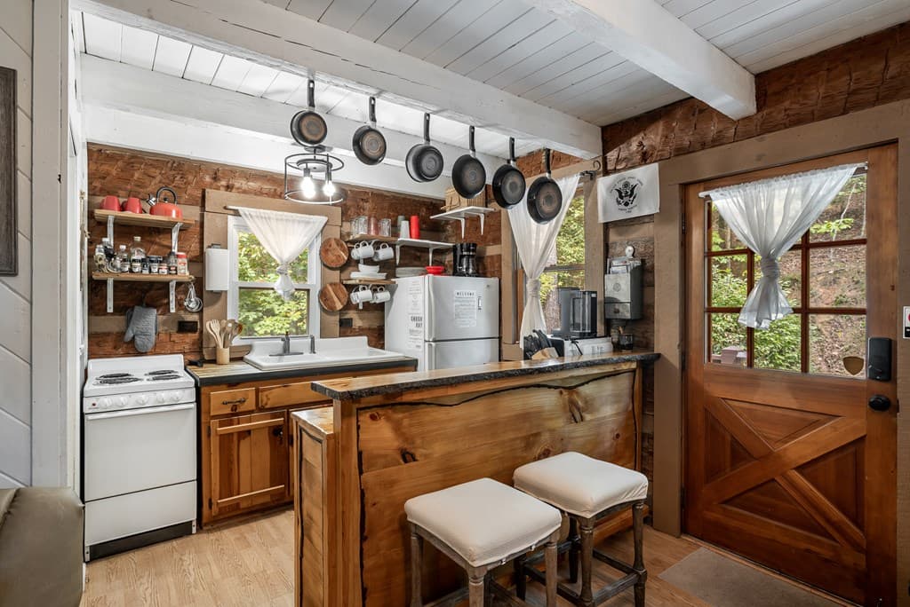 151 Pinewood Drive, Murphy NC 28906 - Photo