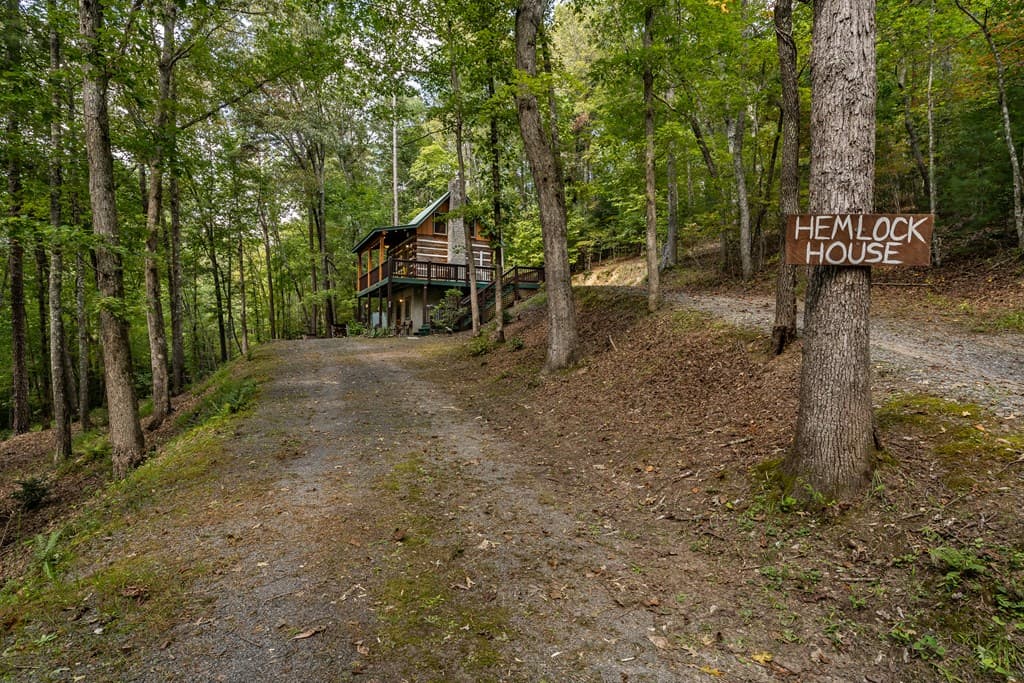 151 Pinewood Drive, Murphy NC 28906 - Photo