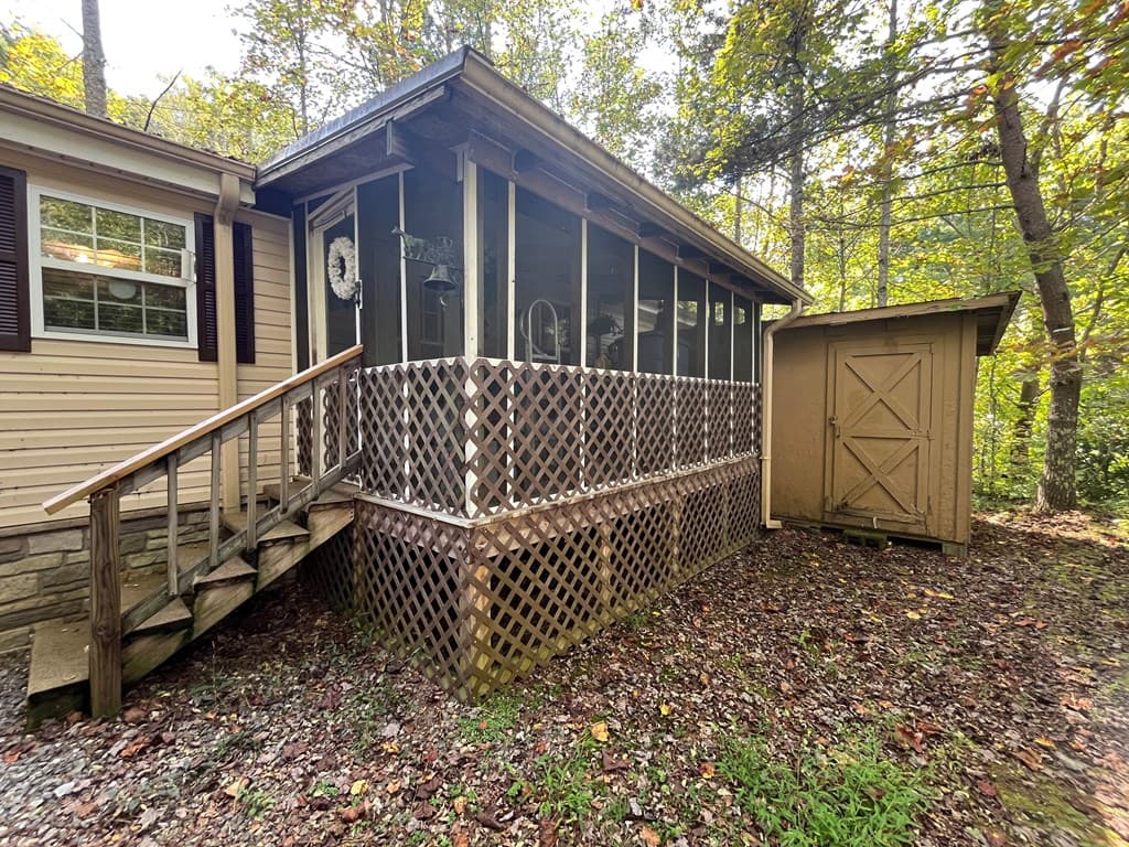 68 Nelson Road, Hiawassee GA 30546 - Photo