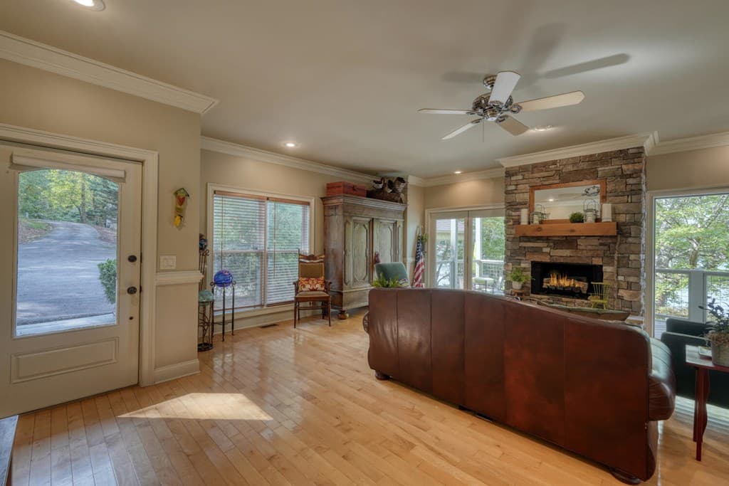 2515 Leisure Lane, Young Harris GA 30582 - Photo