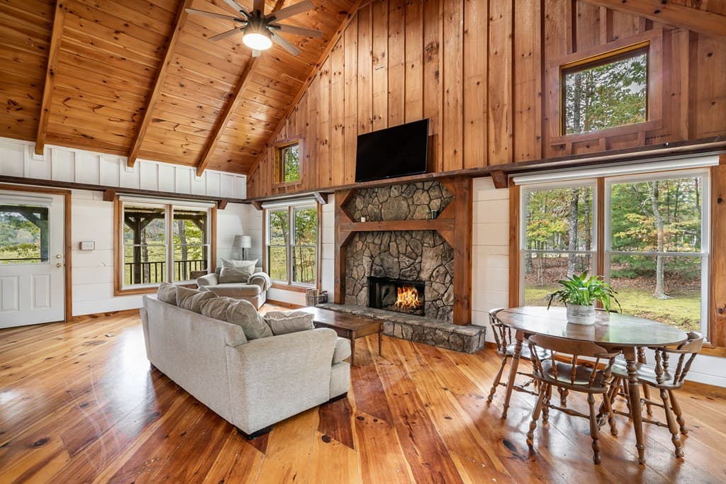 1994 Douthit Road, Mineral Bluff GA 30559 - Photo