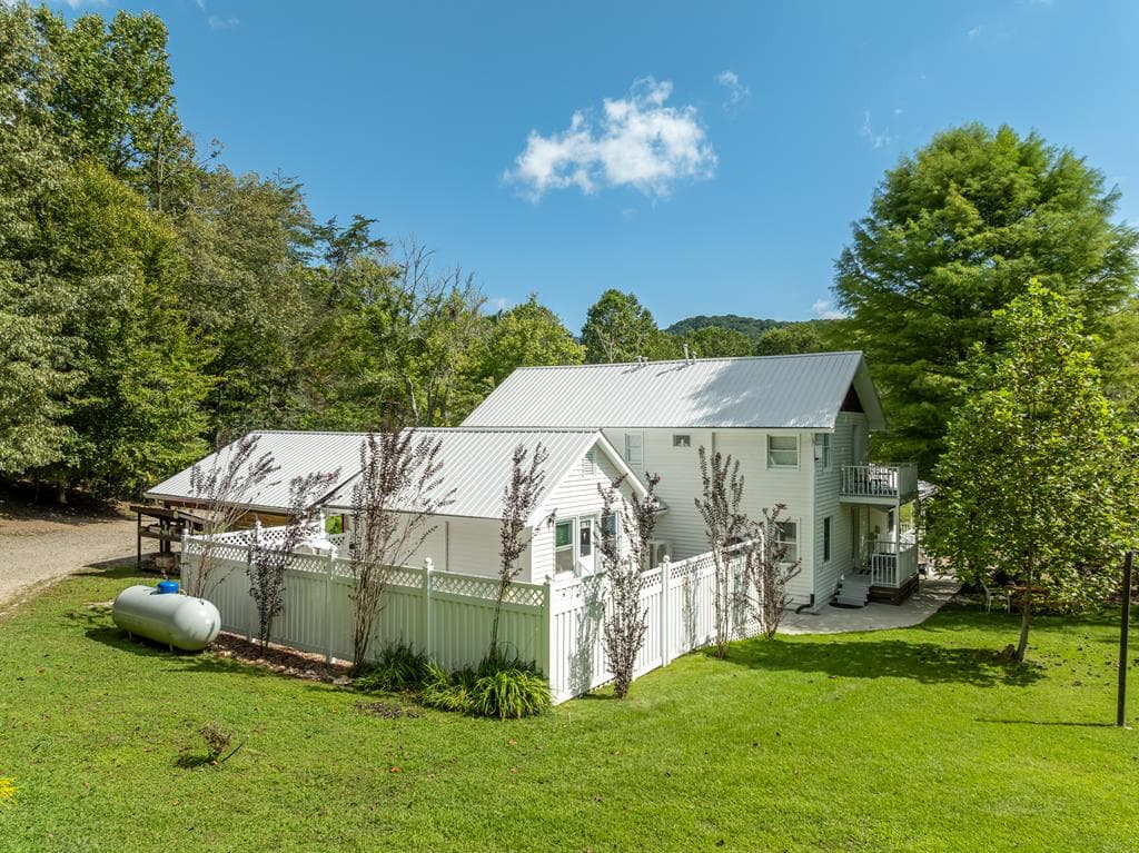 55 Misty Mountain Lane, Blairsville GA 30512 - Photo