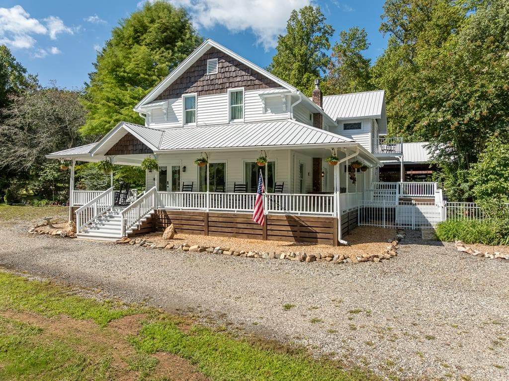 55 Misty Mountain Lane, Blairsville GA 30512 - Photo