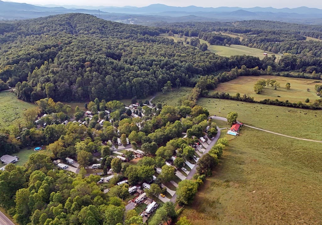 163 Moccasin Lane, Blairsville GA 30512 - Photo