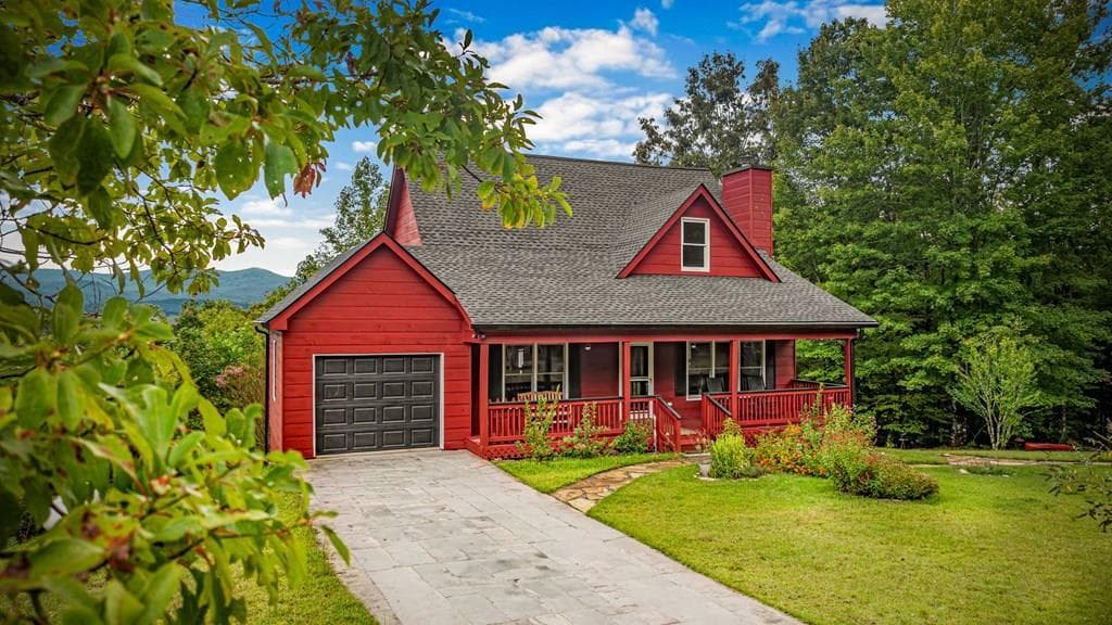 132 Newberry Street, Ellijay GA 30540 - Photo