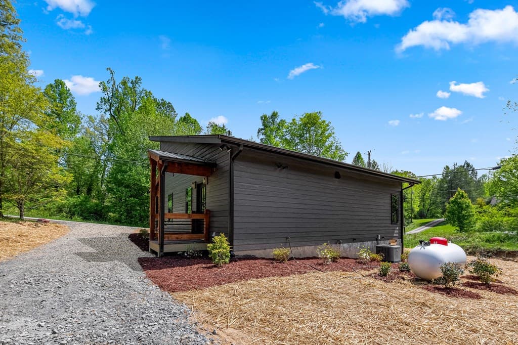 168 Ewing Street, Blue Ridge GA 30513 - Photo