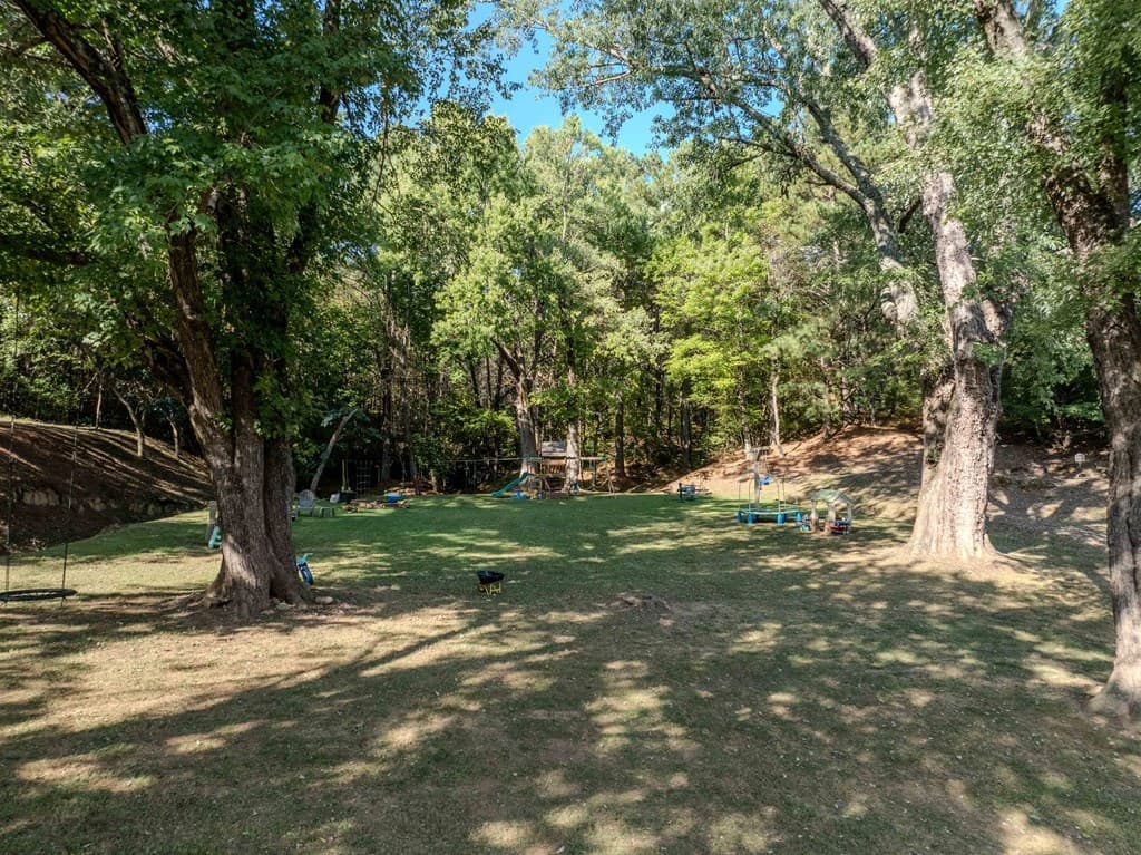 195 Isabella Avenue, Copperhill TN 37317 - Photo