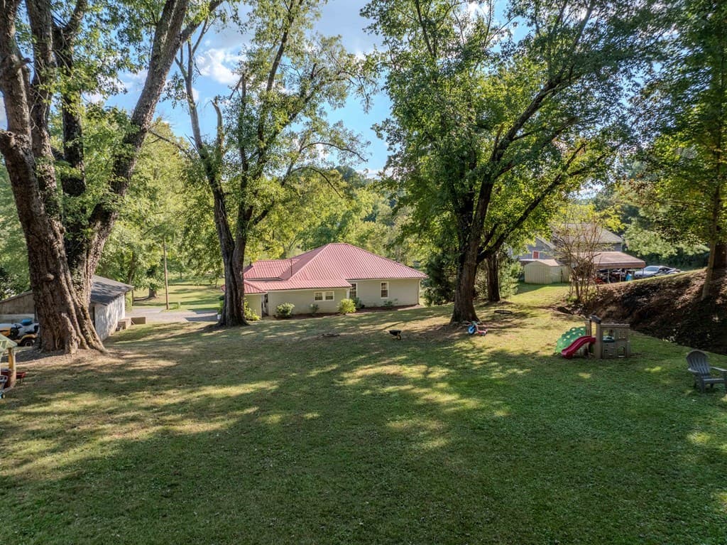 195 Isabella Avenue, Copperhill TN 37317 - Photo