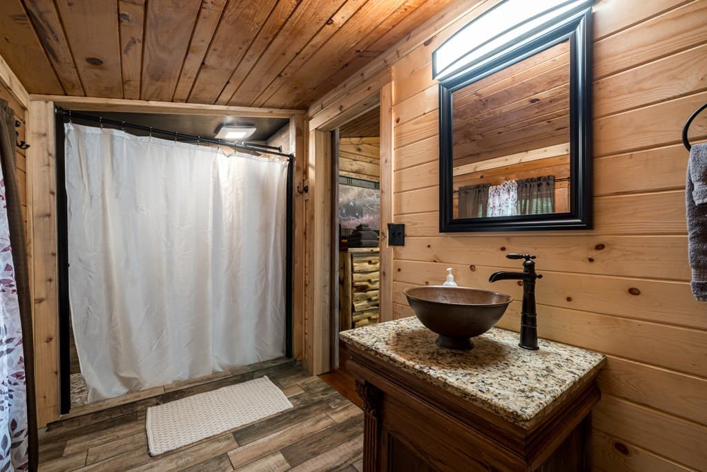 850 Valley Drive, Ellijay GA 30536 - Photo