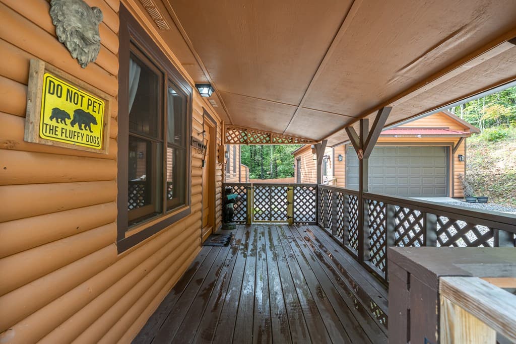 850 Valley Drive, Ellijay GA 30536 - Photo