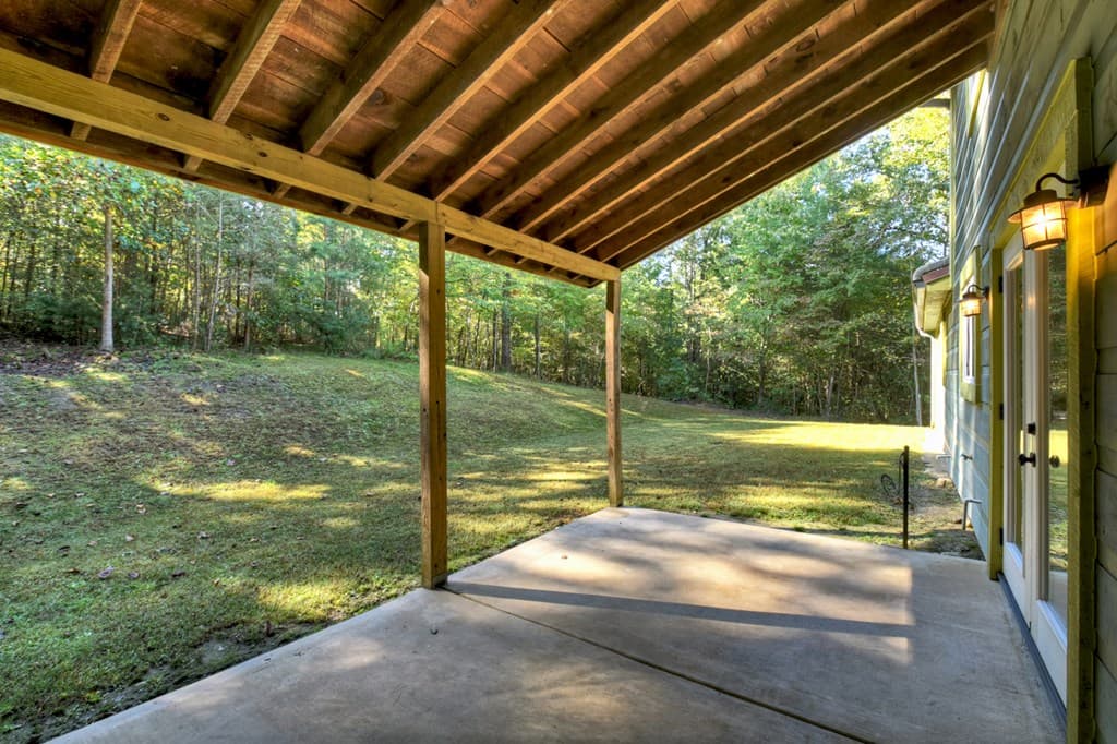 380 Hardscrabble Road, Mineral Bluff GA 30559 - Photo