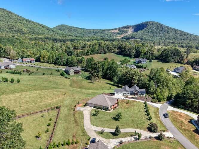 85 Minstead Ridge, Young Harris GA 30582 - Photo