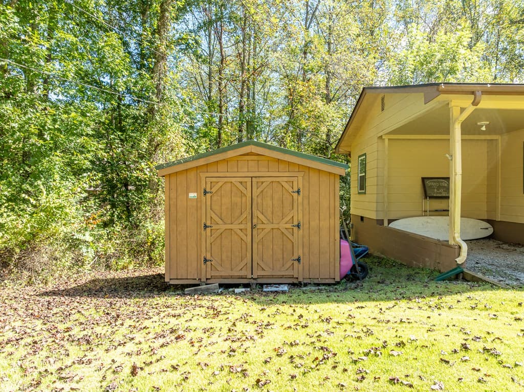 1813 John Smith Road E, Blairsville GA 30512 - Photo
