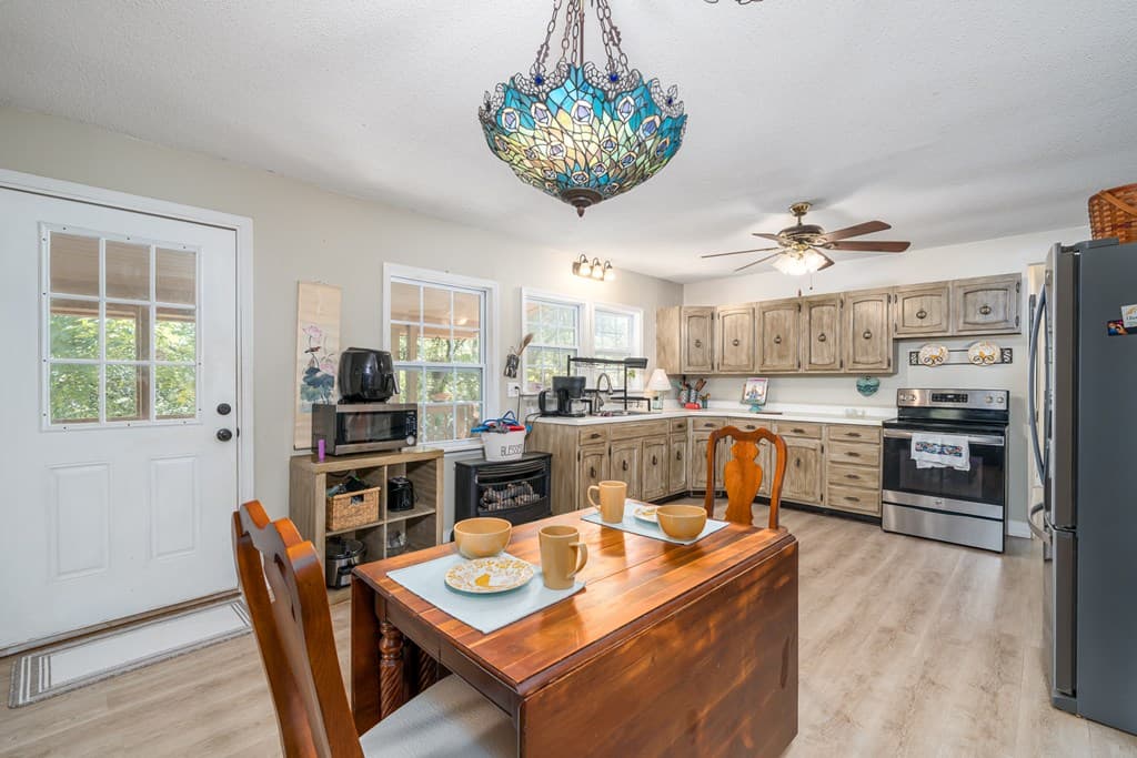 1813 John Smith Road E, Blairsville GA 30512 - Photo