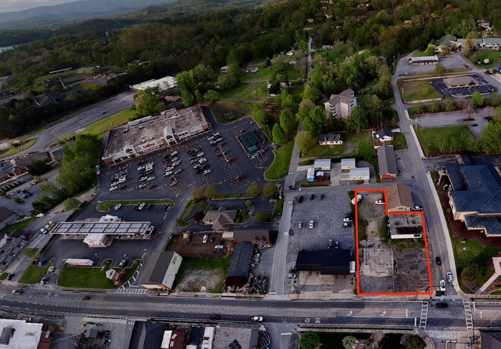 81 River Street N, Hiawassee GA 30546 - Photo