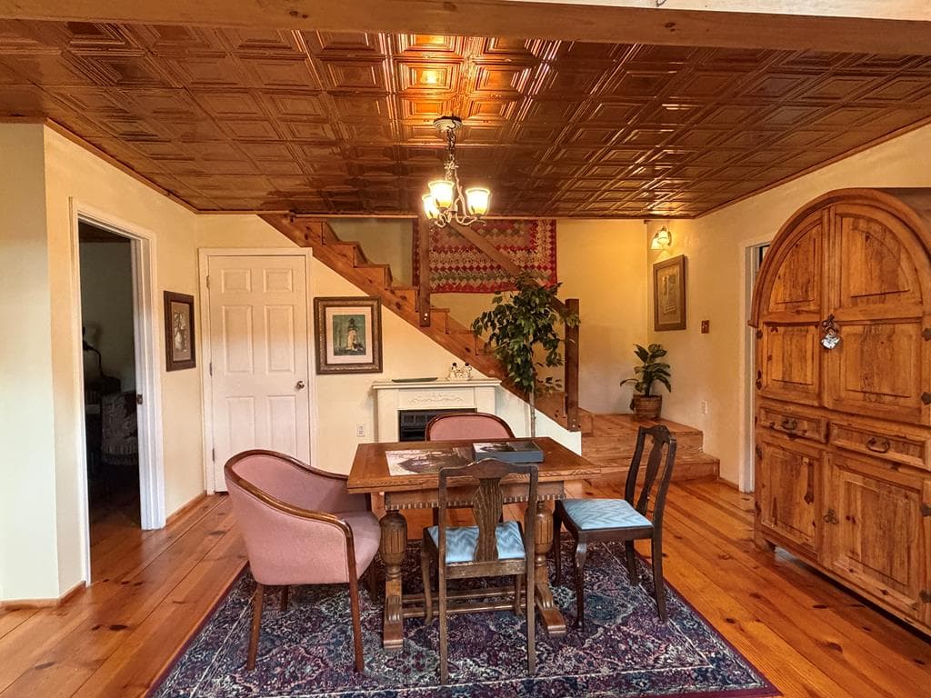 445 Twin Creeks Road, Blue Ridge GA 30513 - Photo