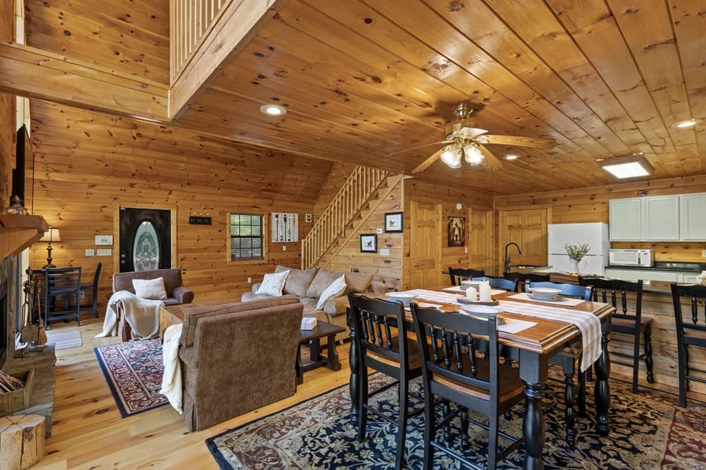 96 Holiday Court, Ellijay GA 30540 - Photo