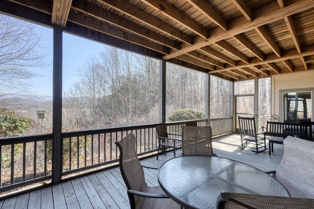 197 Eagles View Road, Hayesville NC 28904 - Photo