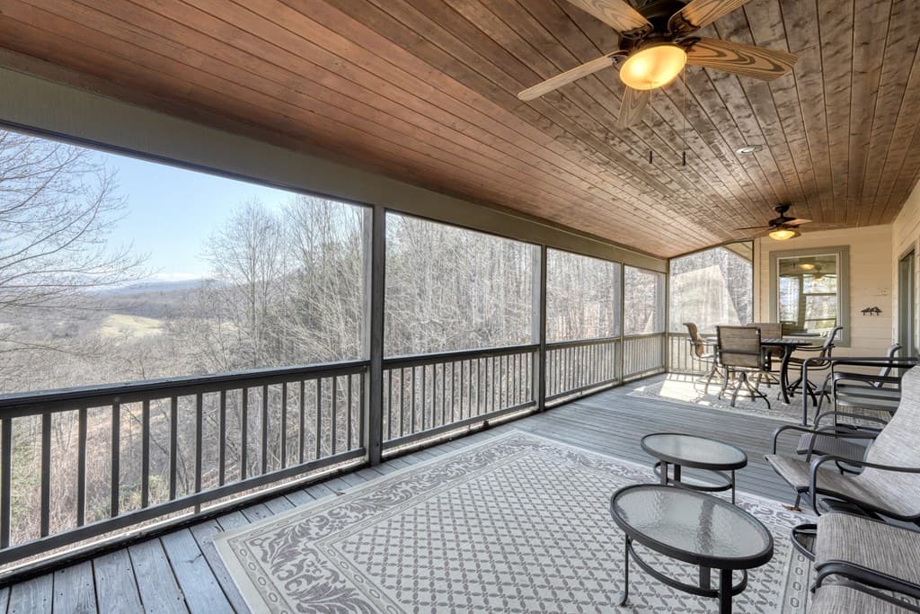 197 Eagles View Road, Hayesville NC 28904 - Photo