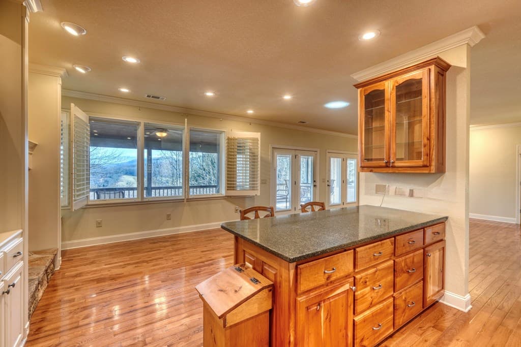 197 Eagles View Road, Hayesville NC 28904 - Photo