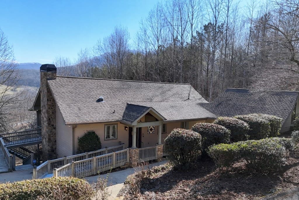 197 Eagles View Road, Hayesville NC 28904 - Photo