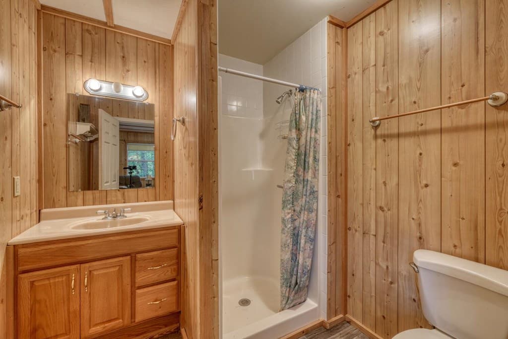 3966 Hickory Nut Drive, Hiawassee GA 30546 - Photo