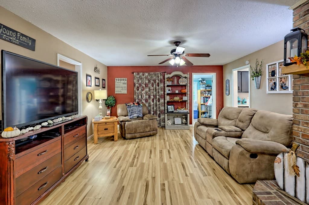 490 Jones Street, Blairsville GA 30512 - Photo