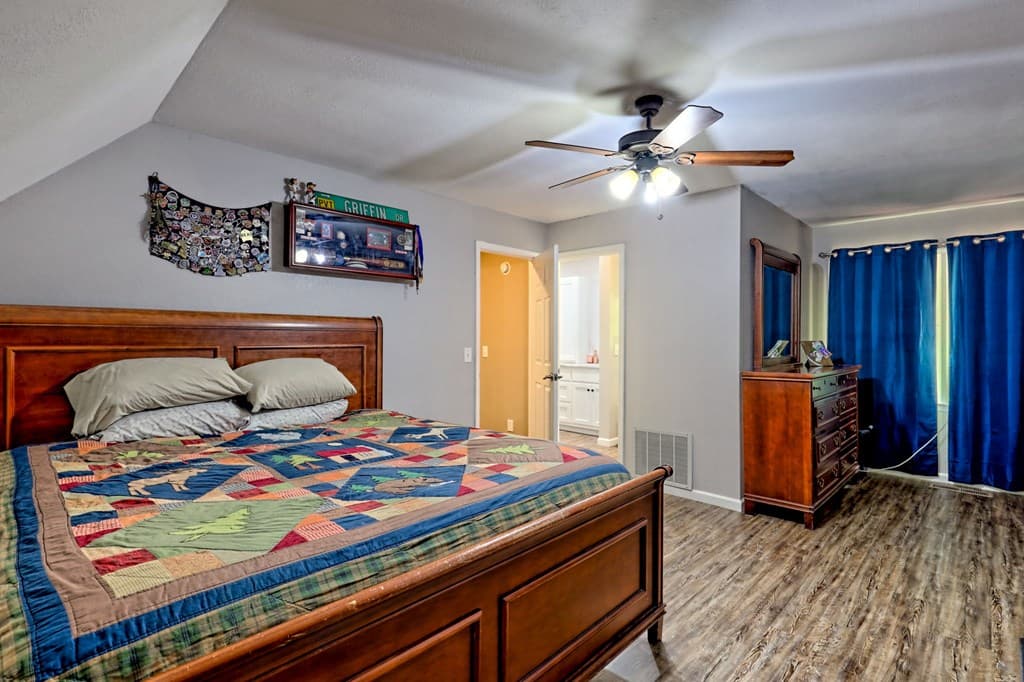 490 Jones Street, Blairsville GA 30512 - Photo