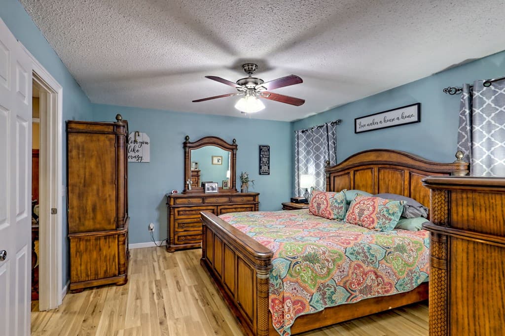 490 Jones Street, Blairsville GA 30512 - Photo