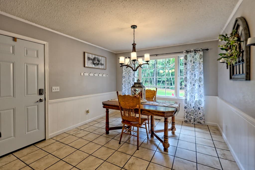 490 Jones Street, Blairsville GA 30512 - Photo