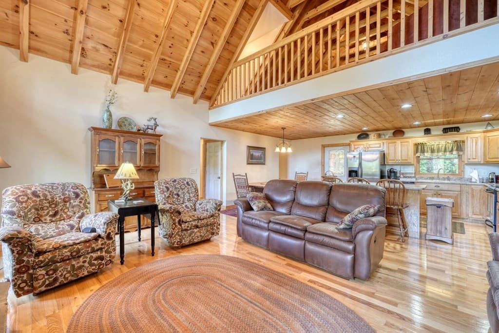 5702 Valley View Drive, Hiawassee GA 30546 - Photo