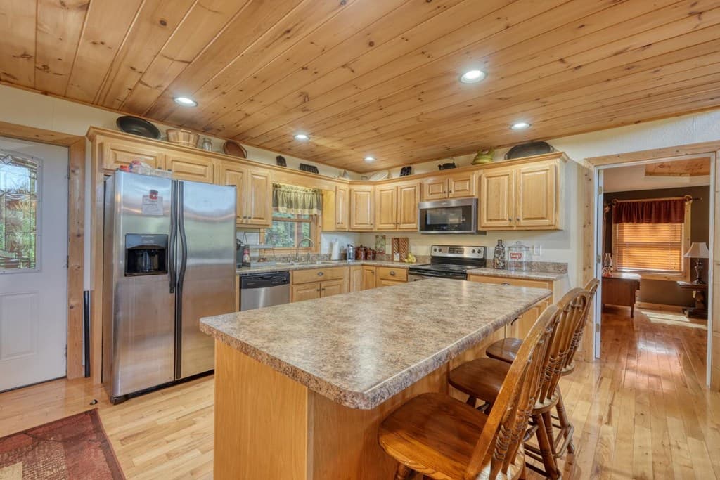 5702 Valley View Drive, Hiawassee GA 30546 - Photo