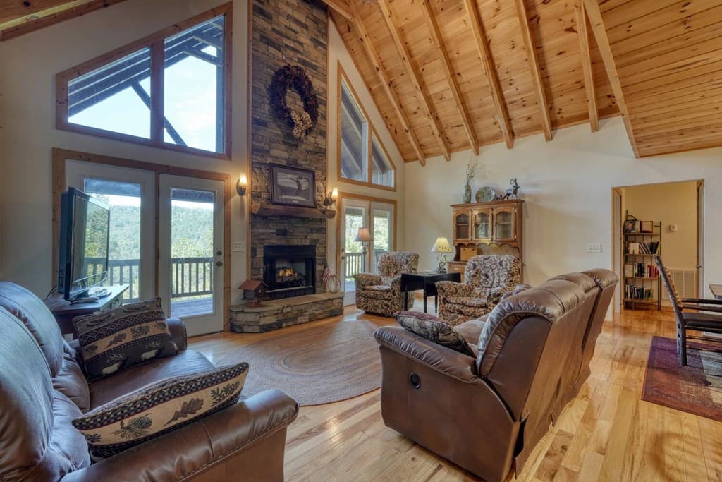 5702 Valley View Drive, Hiawassee GA 30546 - Photo