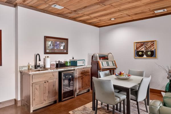 320 Amber Ridge, Blue Ridge GA 30513 - Photo